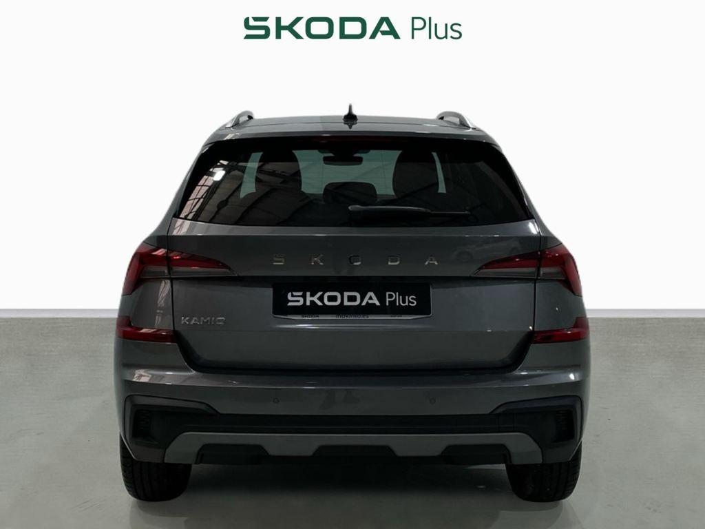 Skoda Kamiq 1.0 TSI Selection DSG 85 kW (115 CV) - 9
