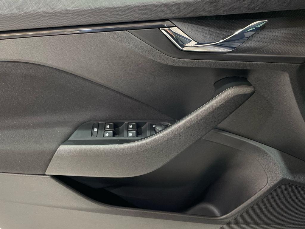 Skoda Kamiq 1.0 TSI Selection DSG 85 kW (115 CV) - 19