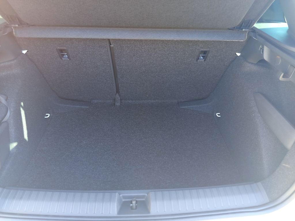 Skoda Kamiq 1.0 TSI Monte Carlo DSG 85 kW (115 CV) - 6