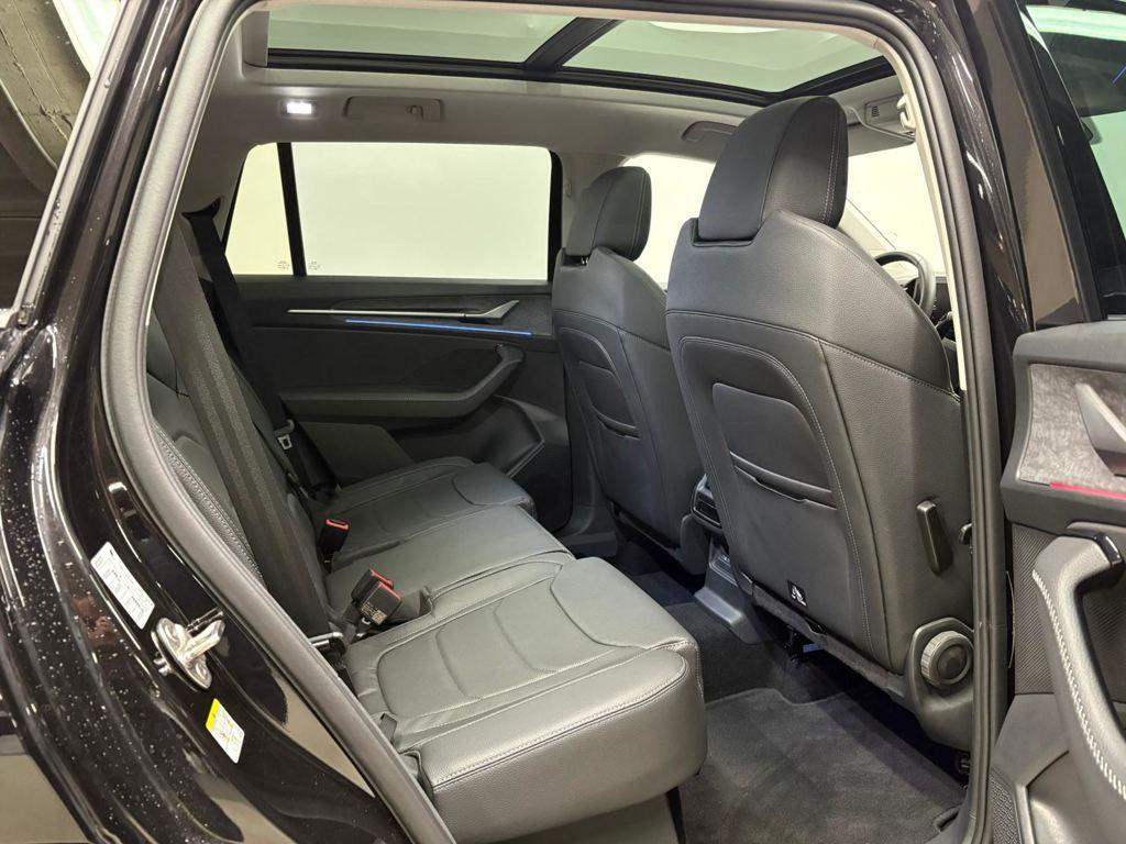 Skoda Kodiaq 1.5 TSI m-HEV Design DSG 110 kW (150 CV) - 5