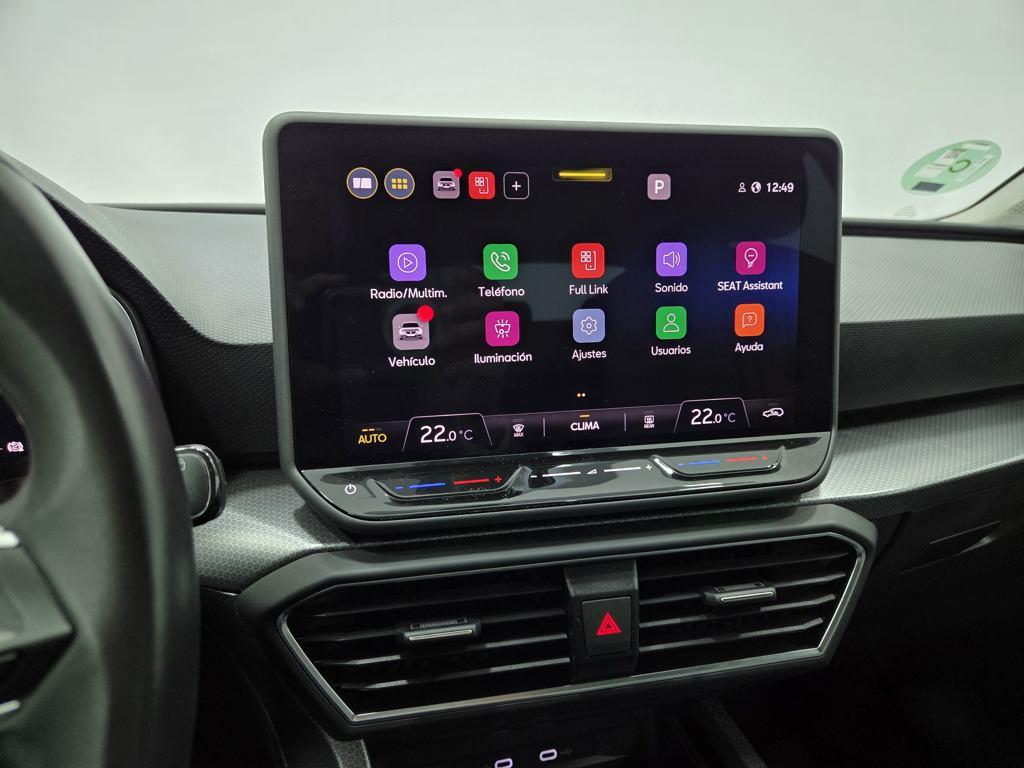 SEAT León 1.5 TSI S&S Style 25 Aniversario 85 kW (116 CV) - 10