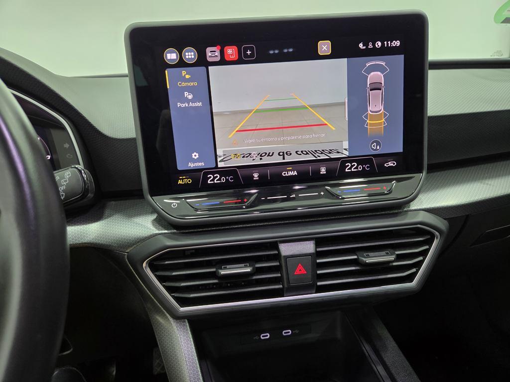 SEAT León 1.5 eTSI Style 25 Aniversario DSG 85 kW (116 CV) - 9