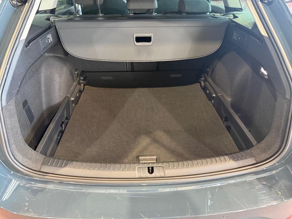 SEAT León ST 2.0 TDI Style XS 85 kW (115 CV) - 6