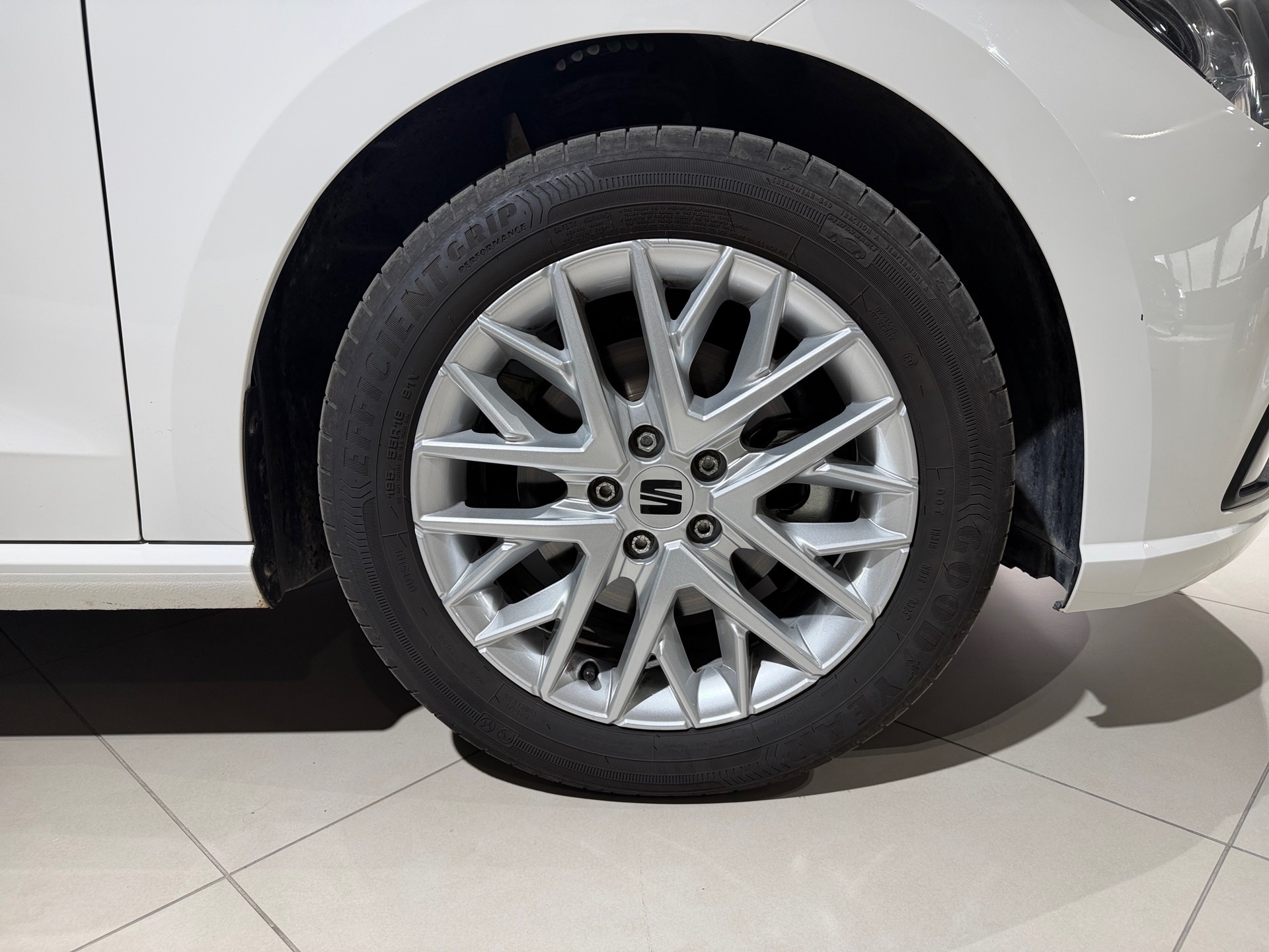 SEAT Ibiza 1.0 TSI FR XM 85 kW (115 CV) - 7