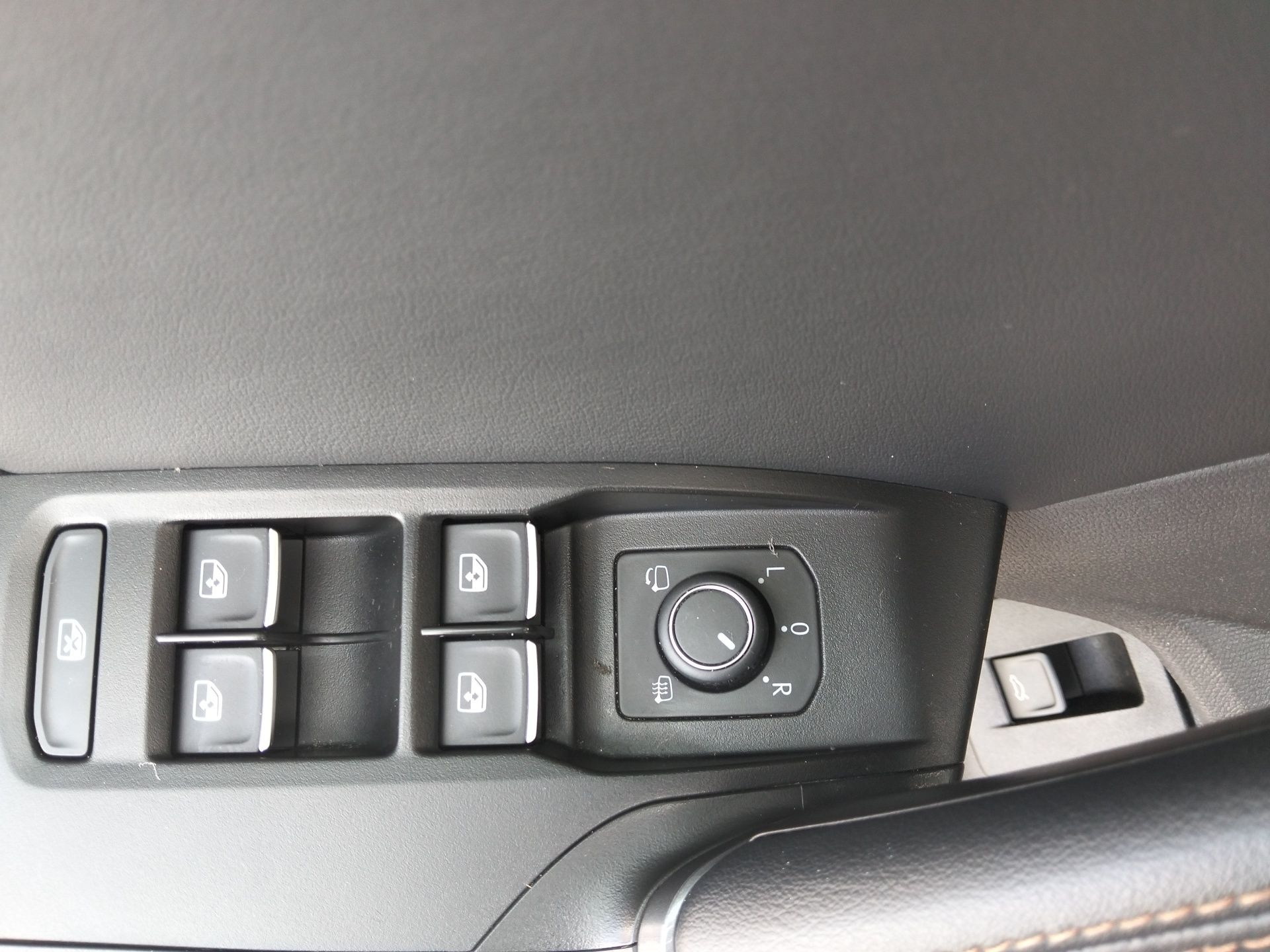 CUPRA Formentor 2.0 TSI VZ 4Drive DSG 228 kW (310 CV) - 16