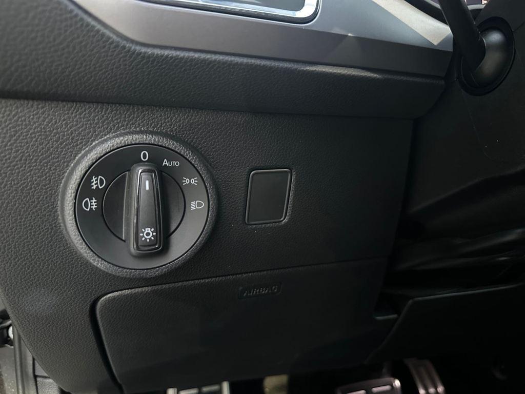 SEAT Ateca 1.5 TSI S&S FR Special Edition DSG 110 kW (150 CV) - 11