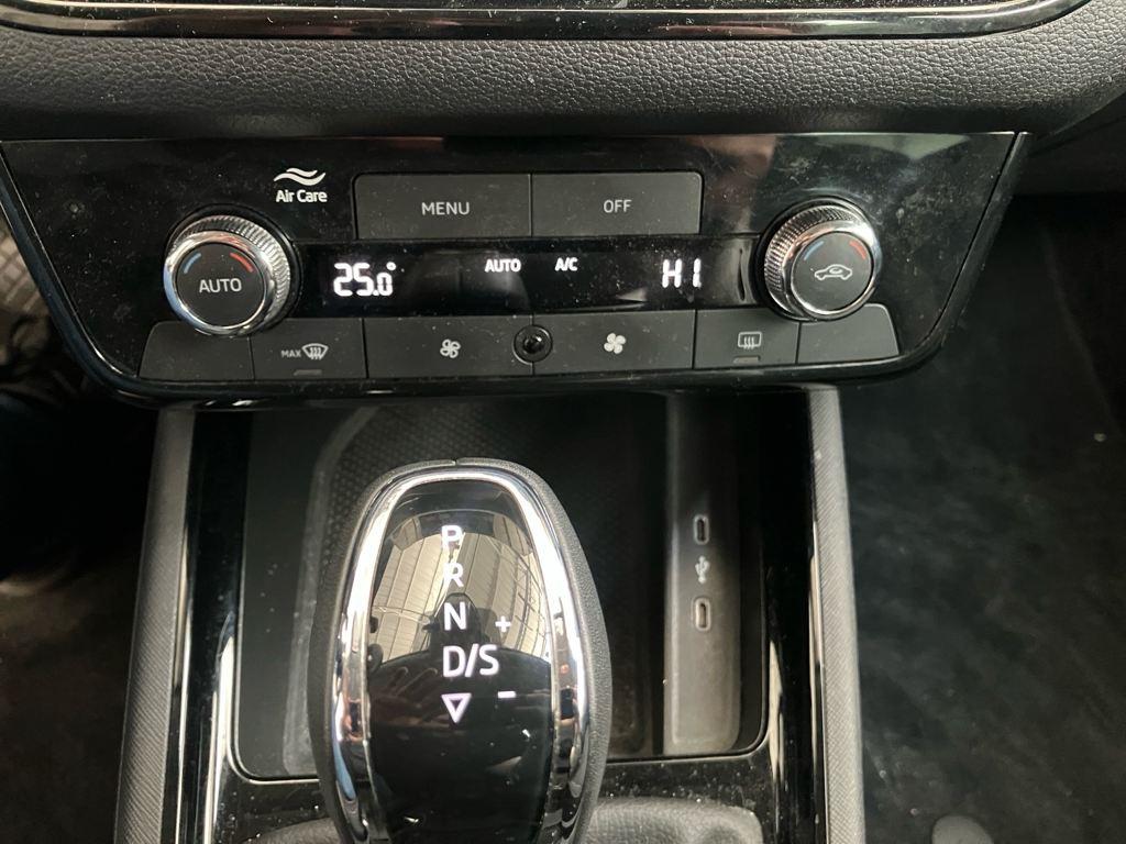 Skoda Kamiq 1.0 TSI Selection DSG 85 kW (115 CV) - 13