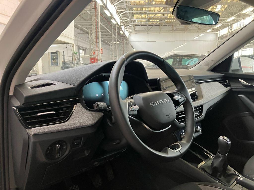 Skoda Kamiq 1.0 TSI Selection 85 kW (115 CV) - 13