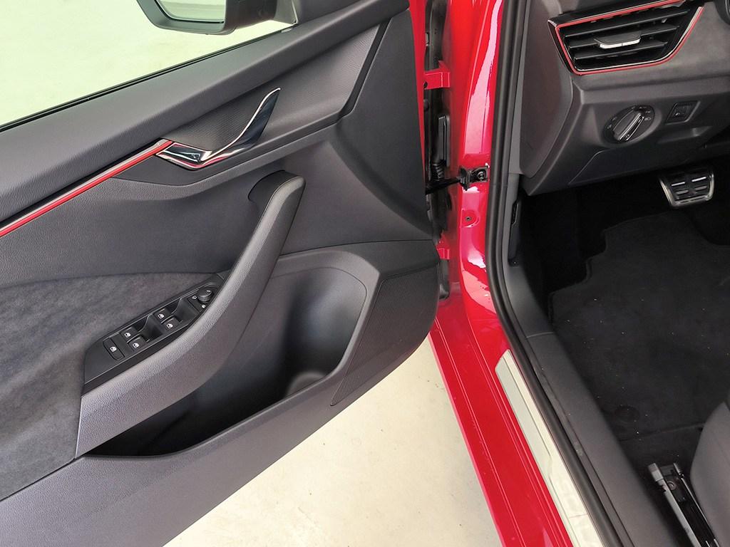 Skoda Scala 1.5 TSI Plus DSG 110 kW (150 CV) - 18