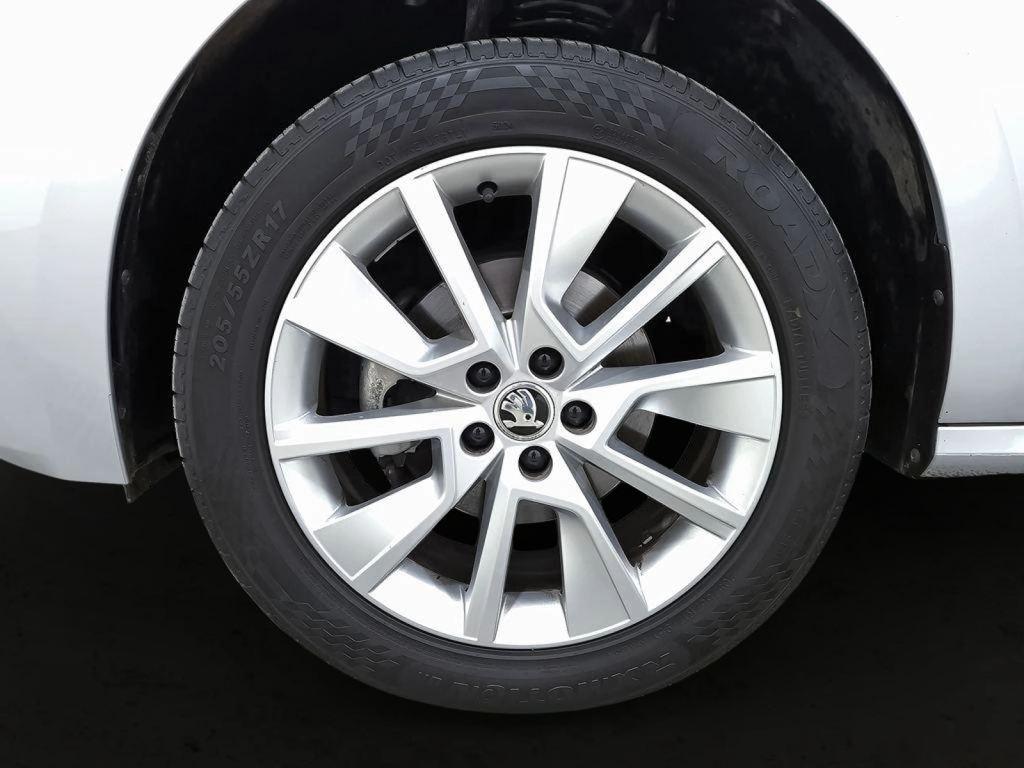 Skoda Kamiq 1.0 TSI Ambition 81 kW (110 CV) - 7