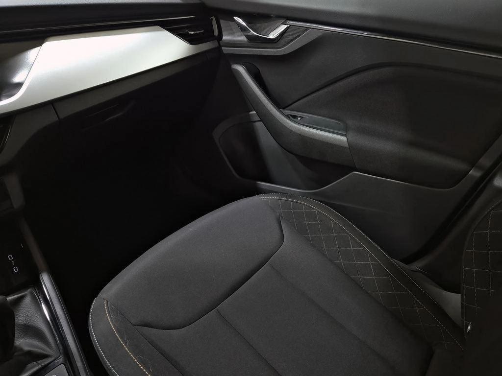 Skoda Kamiq 1.0 TSI Ambition 81 kW (110 CV) - 17