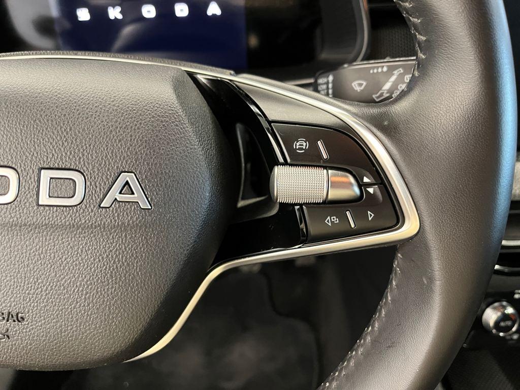 Skoda Kamiq 1.0 TSI Selection 85 kW (115 CV) - 9