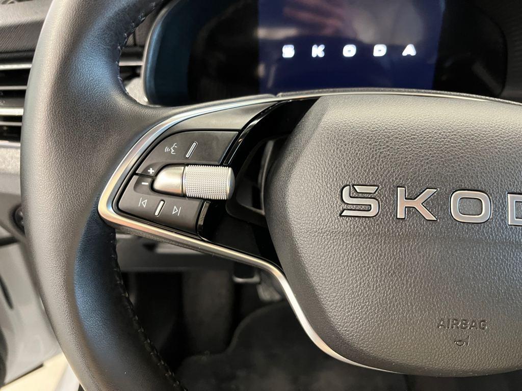 Skoda Kamiq 1.0 TSI Selection 85 kW (115 CV) - 10