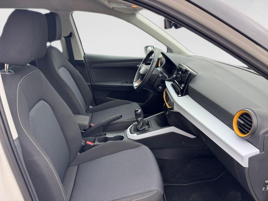 SEAT Arona 1.0 TSI Style XM 70 kW (95 CV) - 4