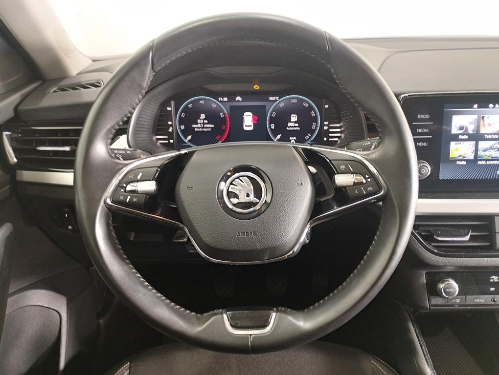 Skoda Kamiq 1.0 TSI Emotion 81 kW (110 CV) - 12