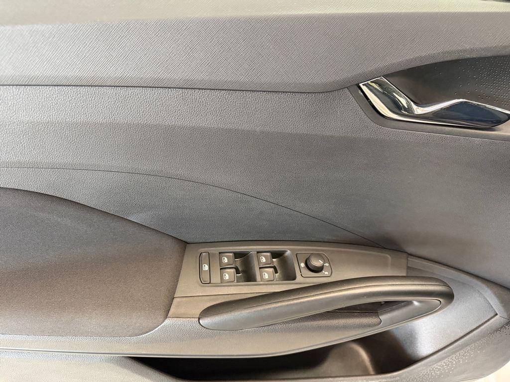 Skoda Fabia 1.0 TSI Selection 70 kW (95 CV) - 11