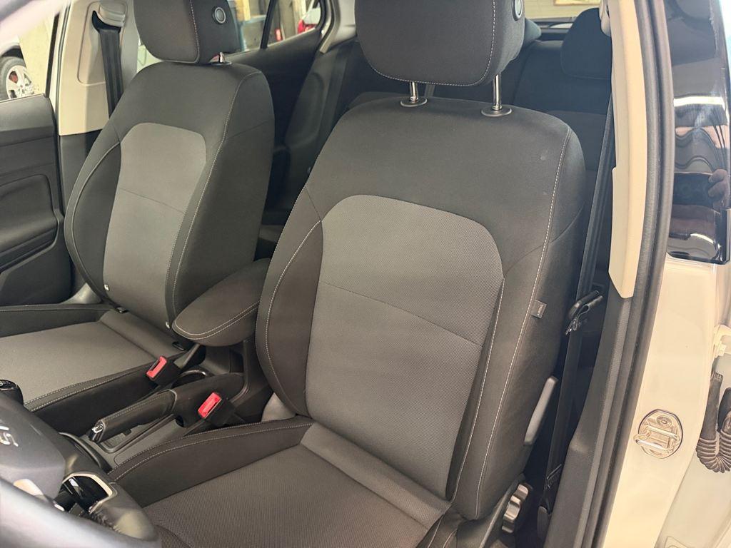 Skoda Fabia 1.0 TSI Selection 70 kW (95 CV) - 12