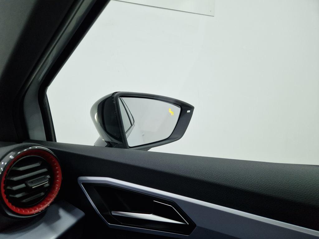 SEAT Arona 1.0 TSI FR Special Edition 85 kW (115 CV) - 13