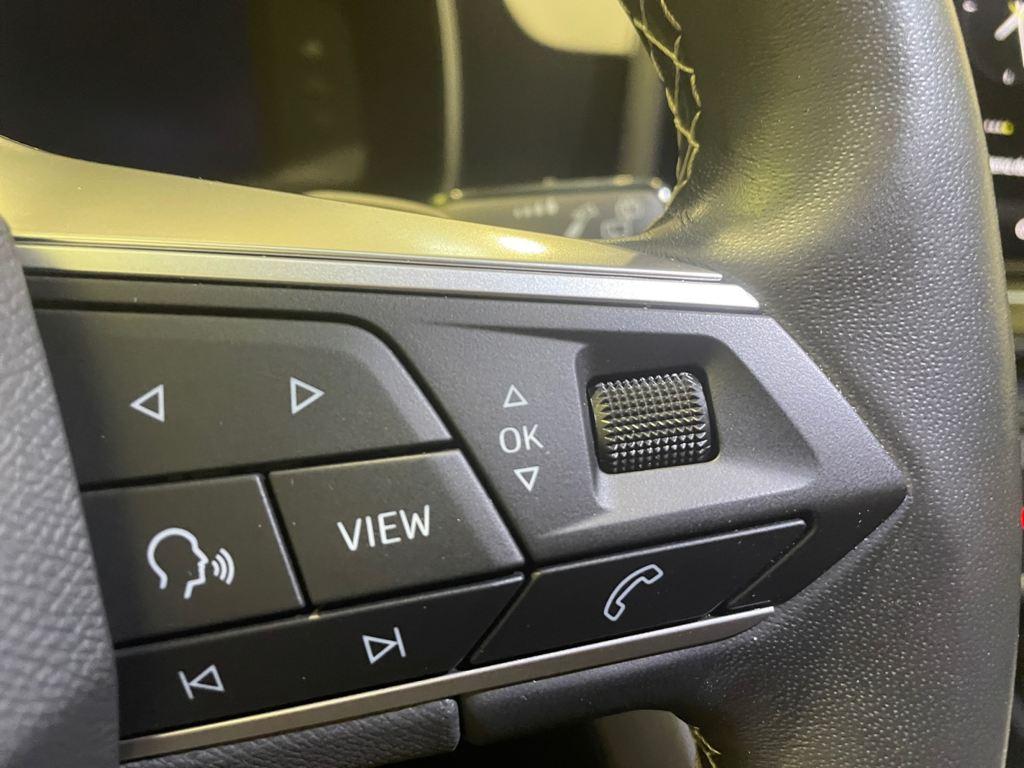 SEAT León 1.5 eTSI Style 25 Aniversario DSG 85 kW (116 CV) - 9