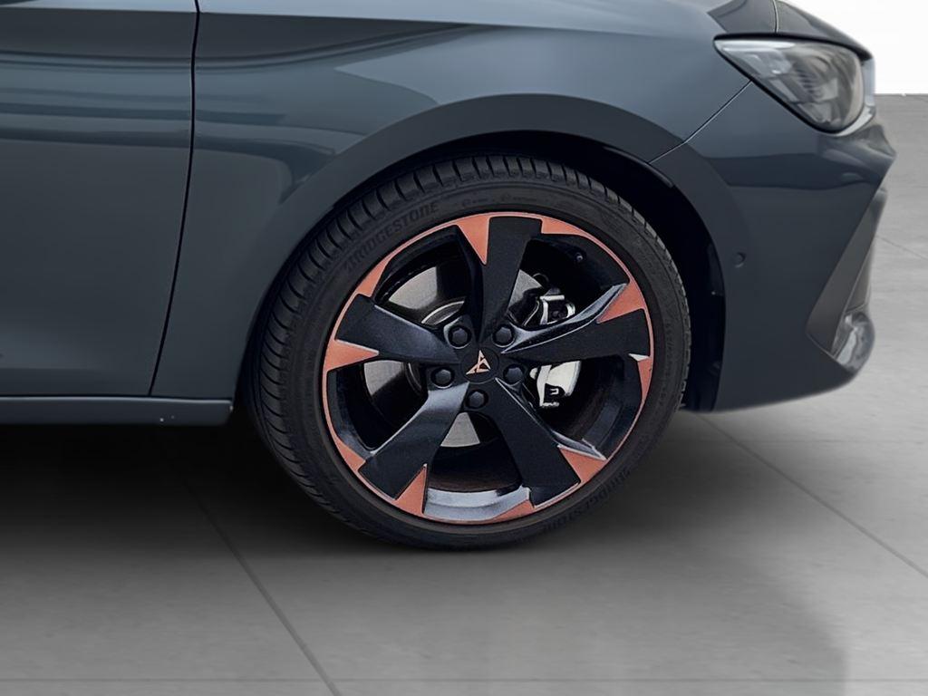 CUPRA León 1.5 TSI e-Hybrid 150 kW (204 CV) DSG - 7