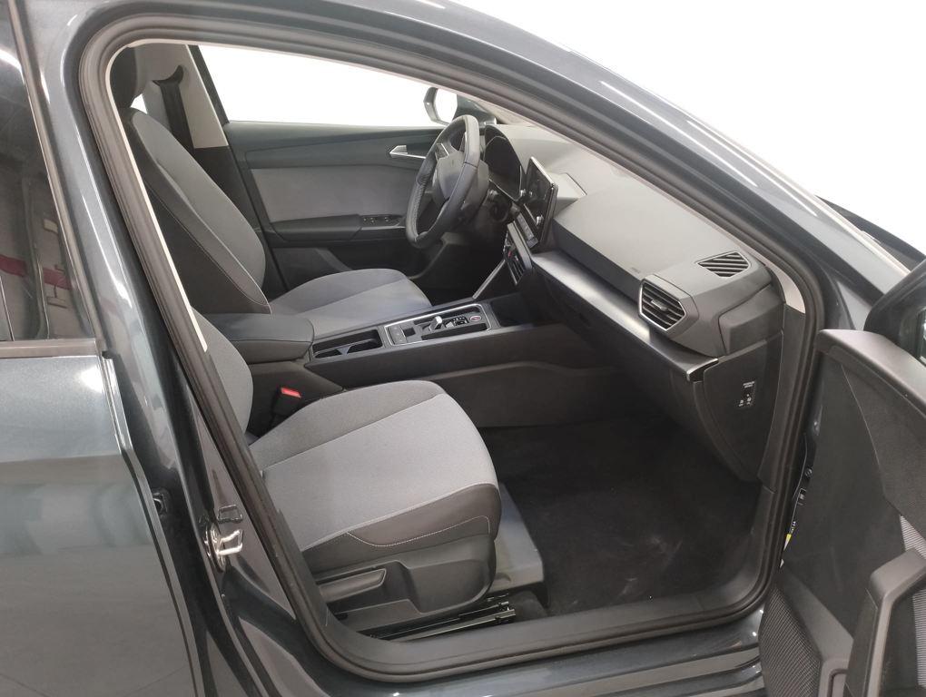SEAT León ST 1.5 eTSI Style 25 Aniversario DSG 85 kW (116 CV) - 4