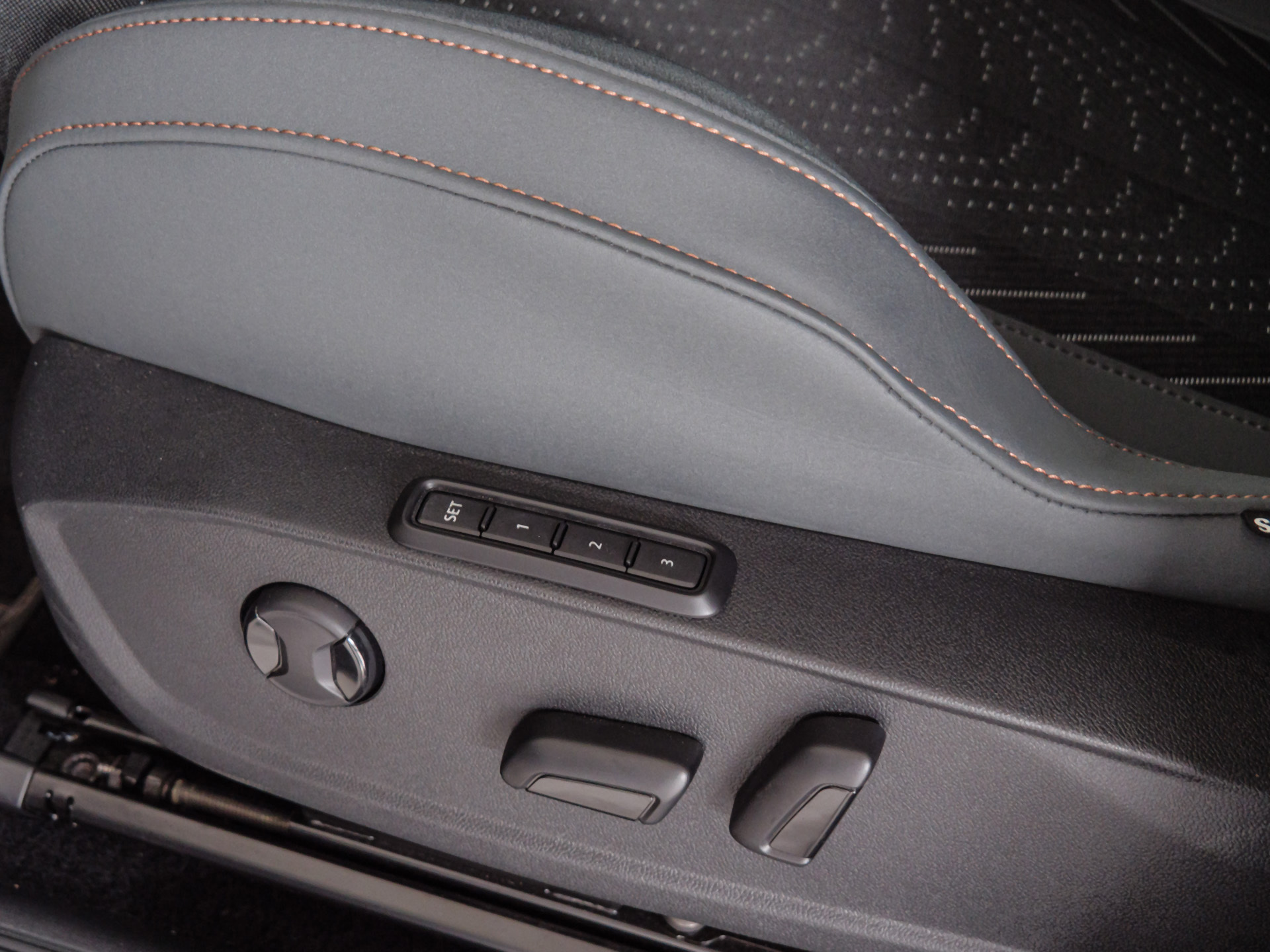 CUPRA Born 79 kWh VZ 240 kW (326 CV) - 15