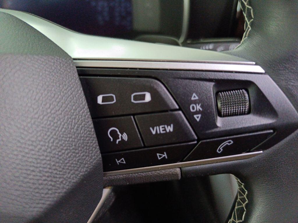 SEAT León 1.5 eTSI S&S Style Special Edition DSG 110 kW (150 CV) - 9