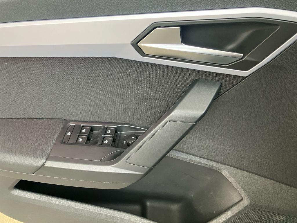 SEAT Ibiza 1.0 TSI FR Salta 85 kW (115 CV) - 12