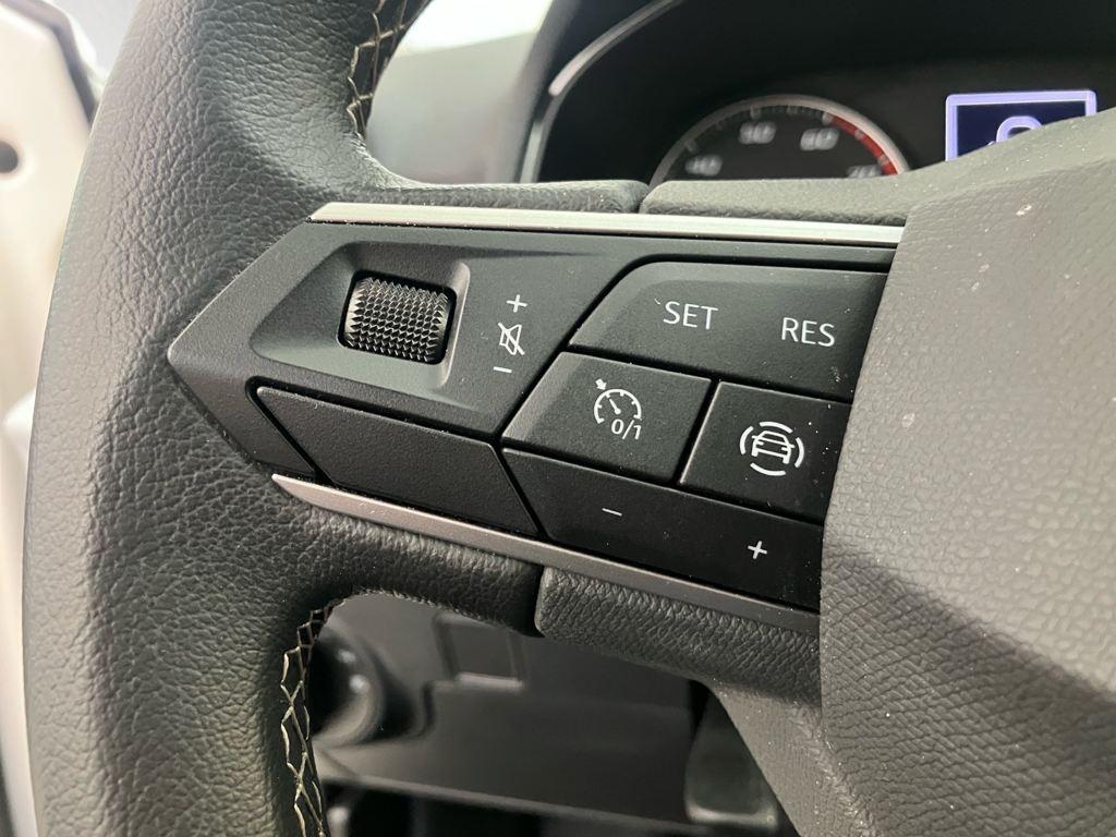 SEAT Ibiza 1.0 MPI Style Plus 59 kW (80 CV) - 8