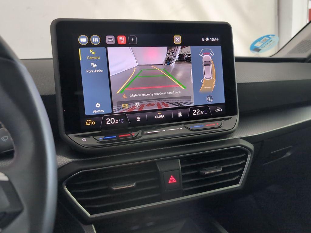 SEAT León 1.5 eTSI Style XS DSG 85 kW (116 CV) - 11