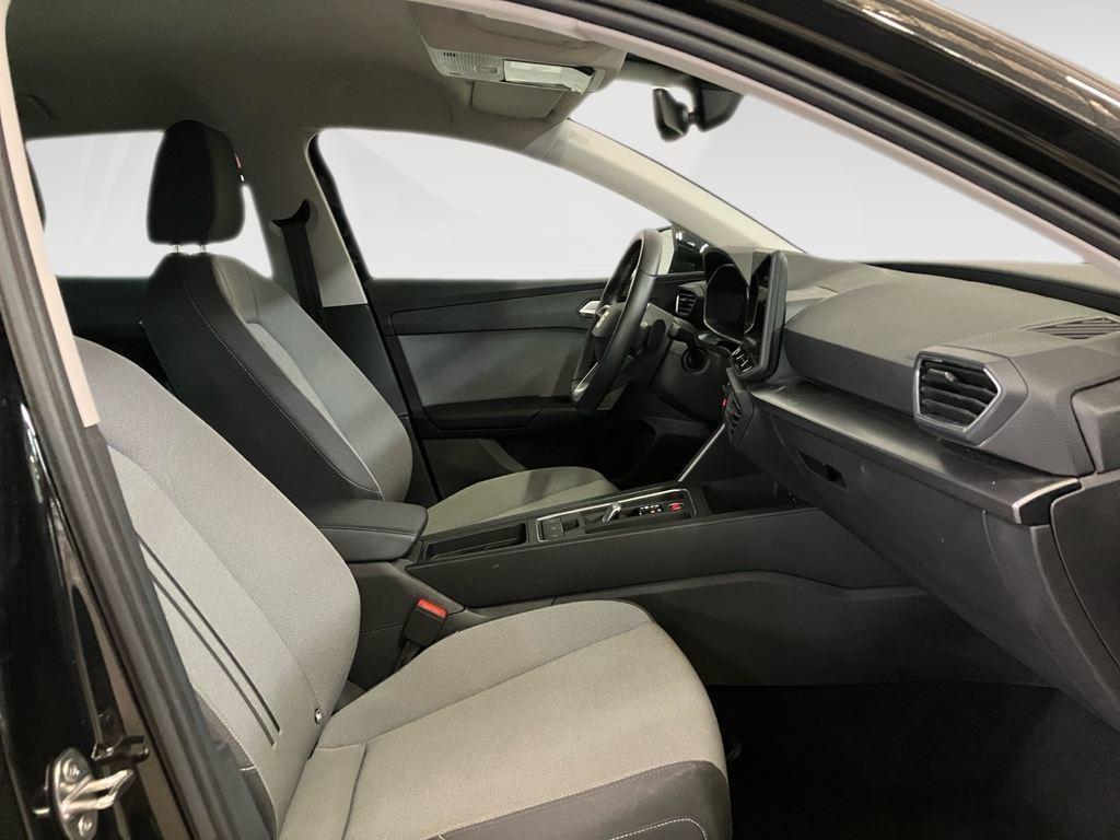 SEAT León 1.5 eTSI Style 25 Aniversario DSG 85 kW (116 CV) - 4