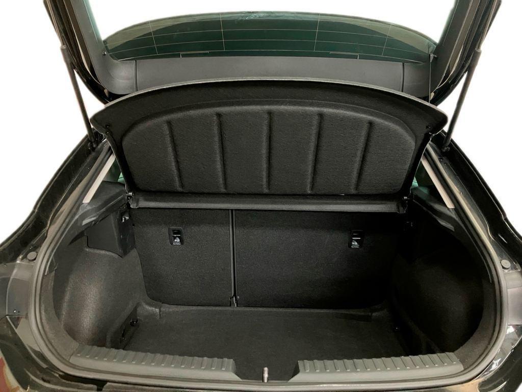 SEAT León 1.5 eTSI Style 25 Aniversario DSG 85 kW (116 CV) - 6