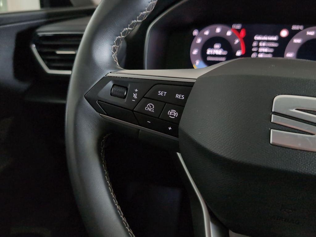 SEAT León 1.5 TSI S&S Style 25 Aniversario 85 kW (116 CV) - 16