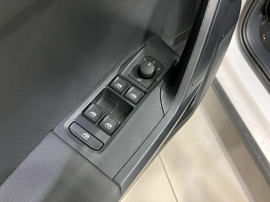 SEAT Arona 1.0 TSI Style Special Edition 85 kW (115 CV) - 9