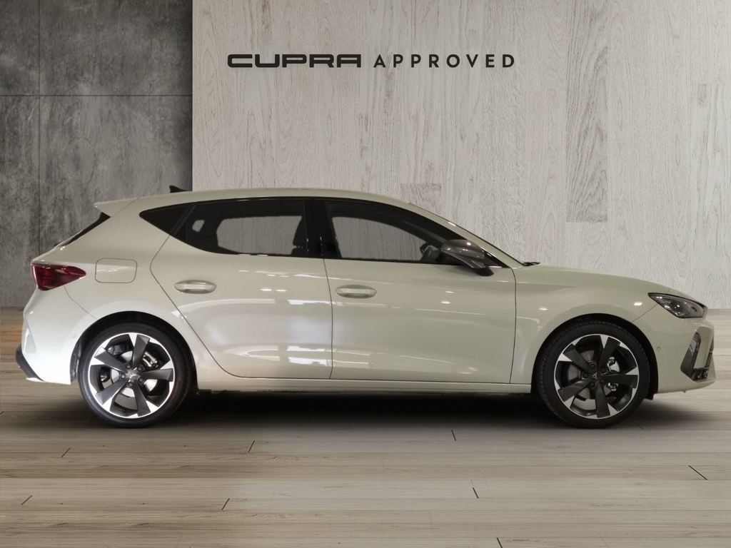 CUPRA León 1.5 TSI e-Hybrid 150 kW (204 CV) DSG - 2