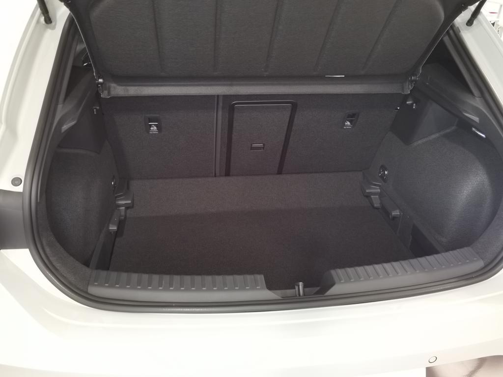 CUPRA León 1.5 TSI e-Hybrid 150 kW (204 CV) DSG - 6