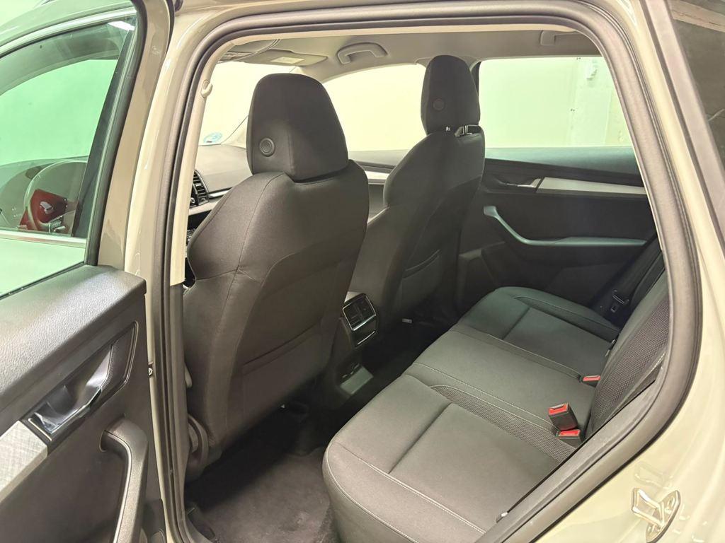 Skoda Karoq 2.0 TDI Ambition 110 kW (150 CV) - 9