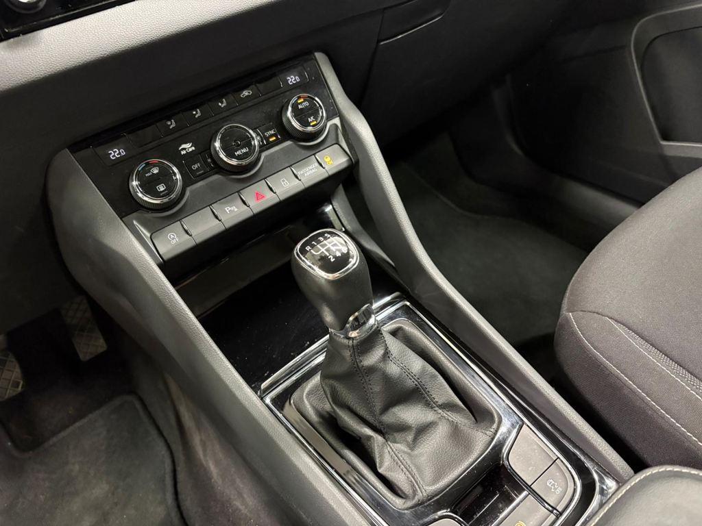 Skoda Karoq 2.0 TDI Ambition 110 kW (150 CV) - 11
