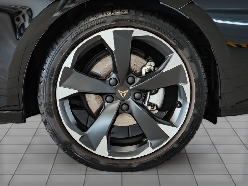 CUPRA Leon Sportstourer 1.5 eTSI DSG 110 kW (150 CV) - 7