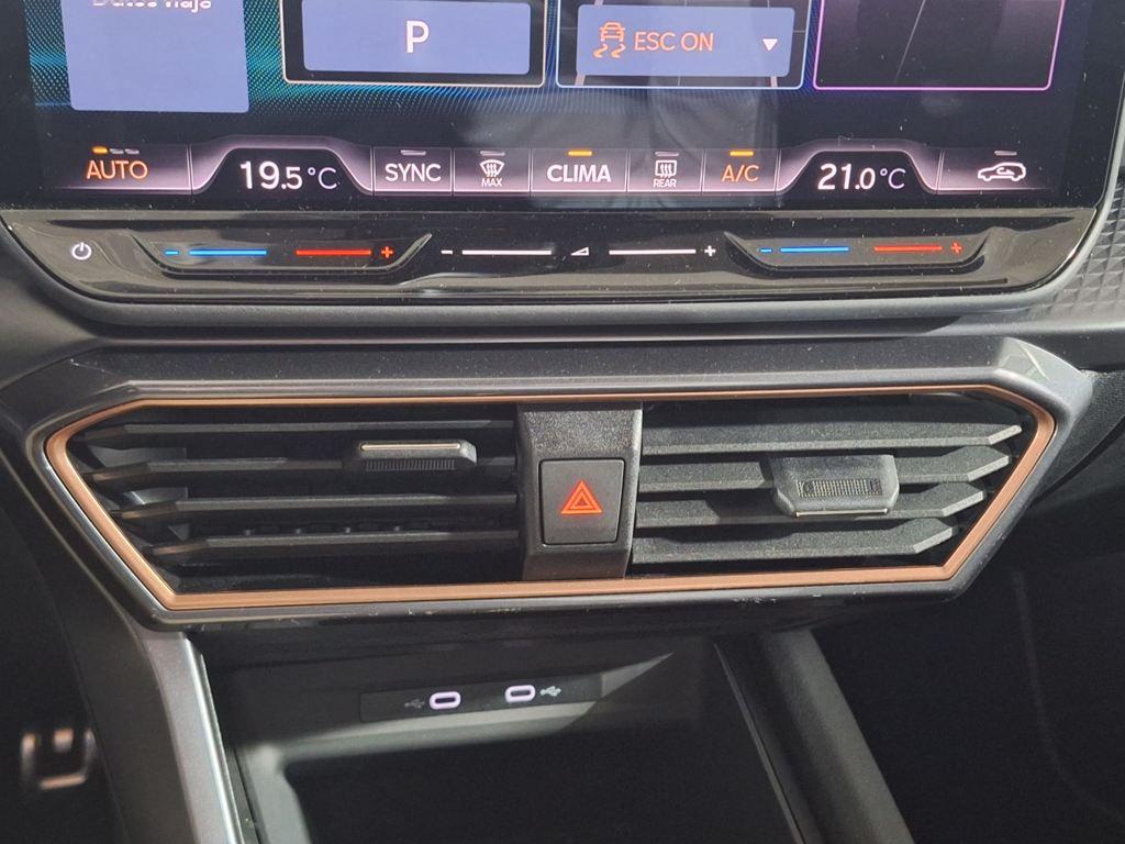 CUPRA Leon Sportstourer 1.5 eTSI DSG 110 kW (150 CV) - 11