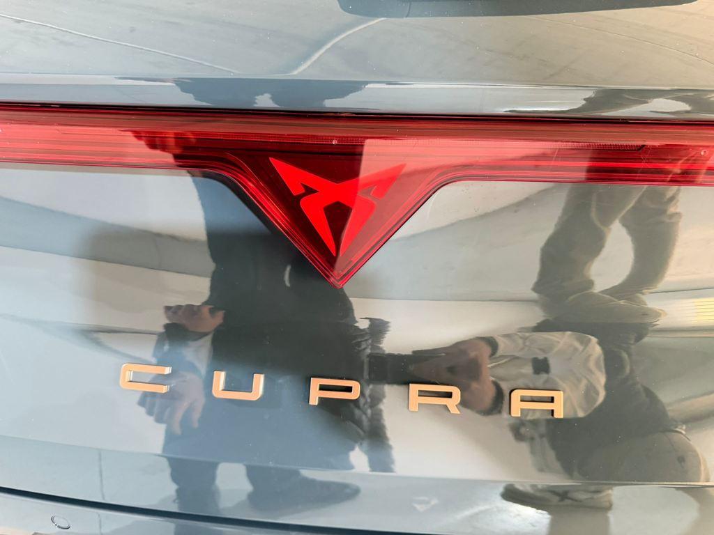 CUPRA Leon Sportstourer 1.5 eTSI DSG 110 kW (150 CV) - 16