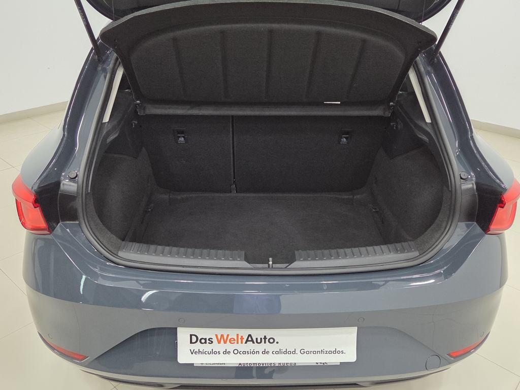 SEAT León 1.5 TSI S&S Style 25 Aniversario 85 kW (116 CV) - 6