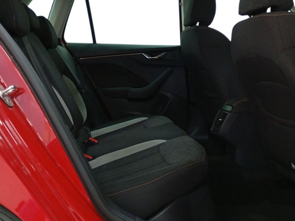 Skoda Kamiq 1.5 TSI Style DSG 110 kW (150 CV) - 5