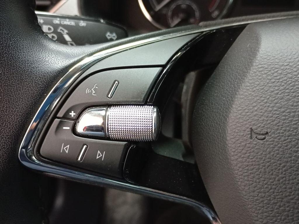 Skoda Kamiq 1.5 TSI Style DSG 110 kW (150 CV) - 14