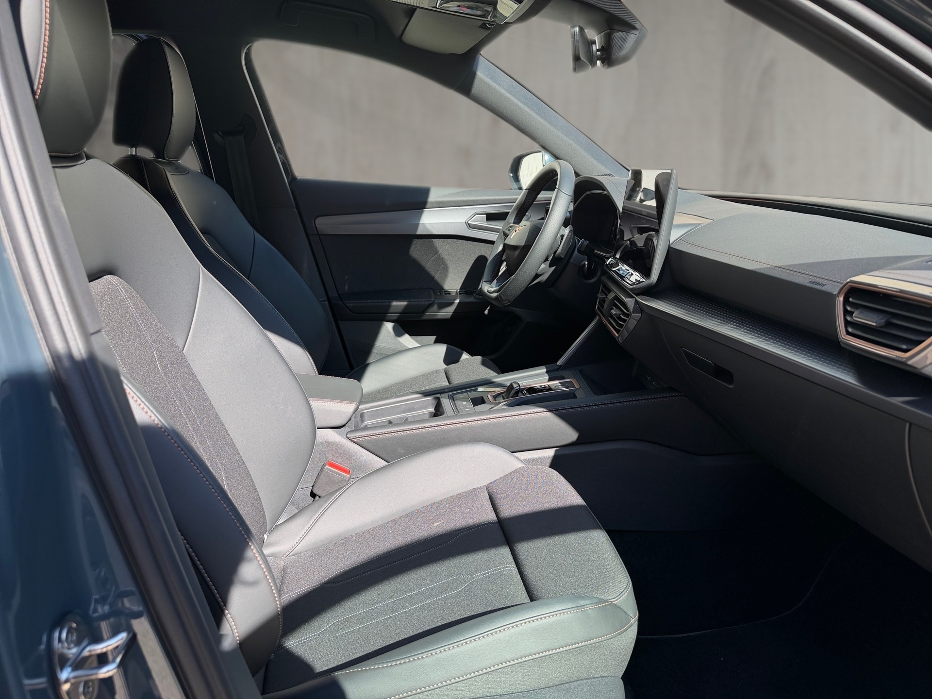 CUPRA Formentor 1.5 TSI e-Hybrid DSG 150 kW (204 CV) - 4