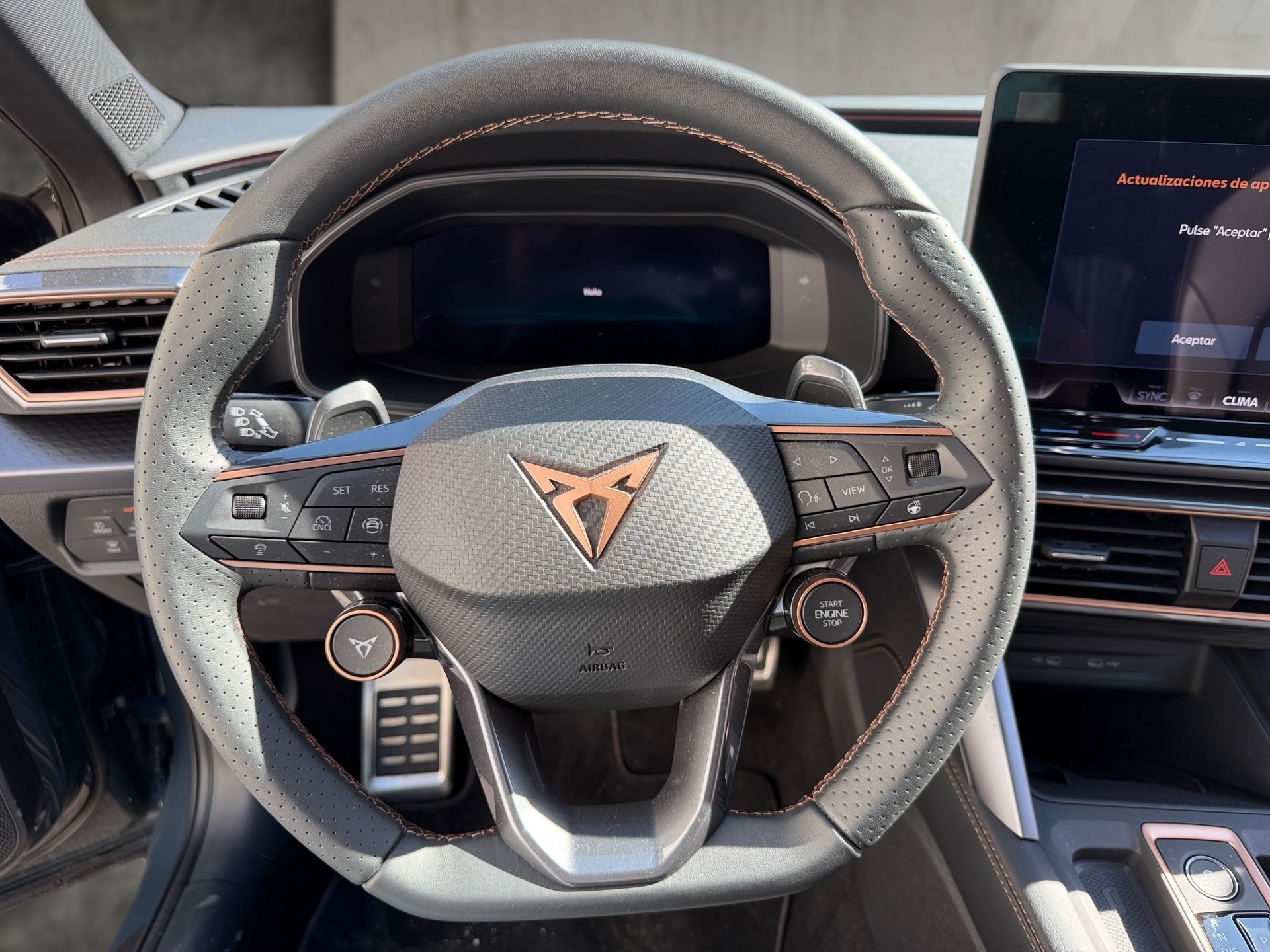 CUPRA Formentor 1.5 TSI e-Hybrid DSG 150 kW (204 CV) - 8