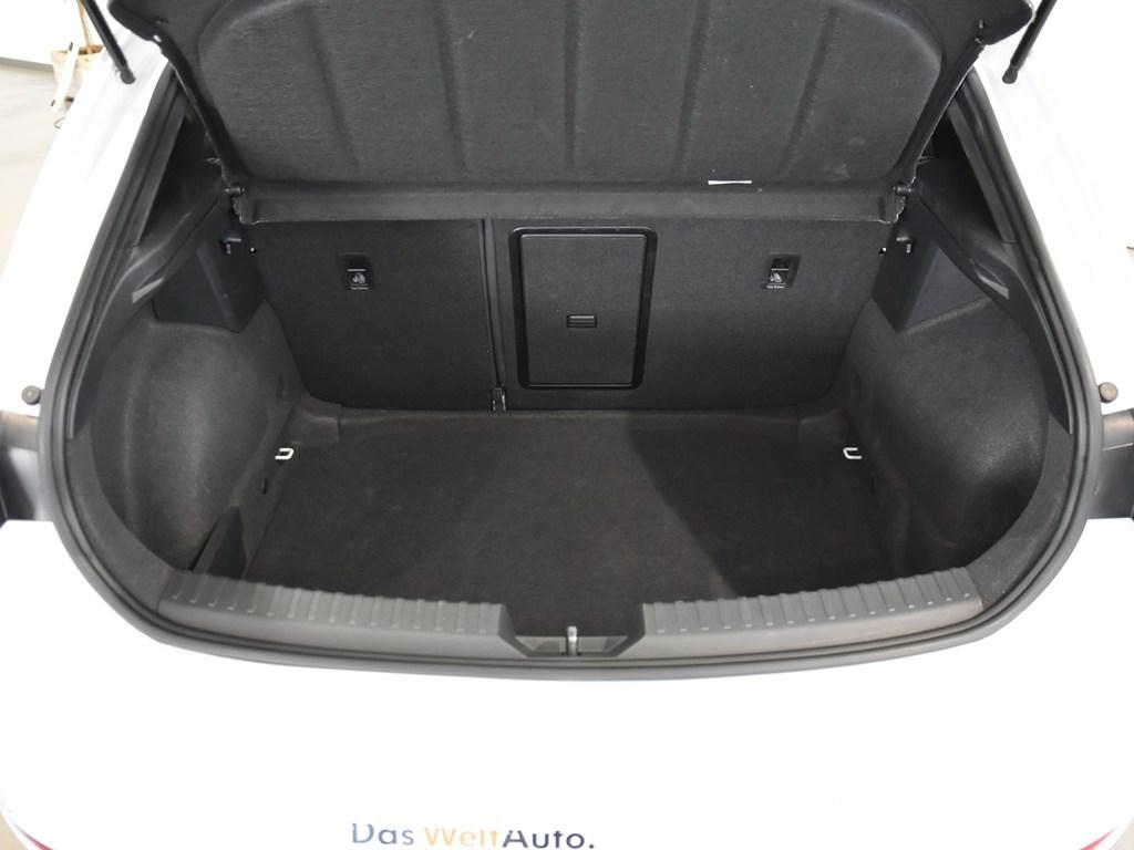 SEAT León 1.5 TSI S&S FR 25 Aniversario 85 kW (116 CV) - 6