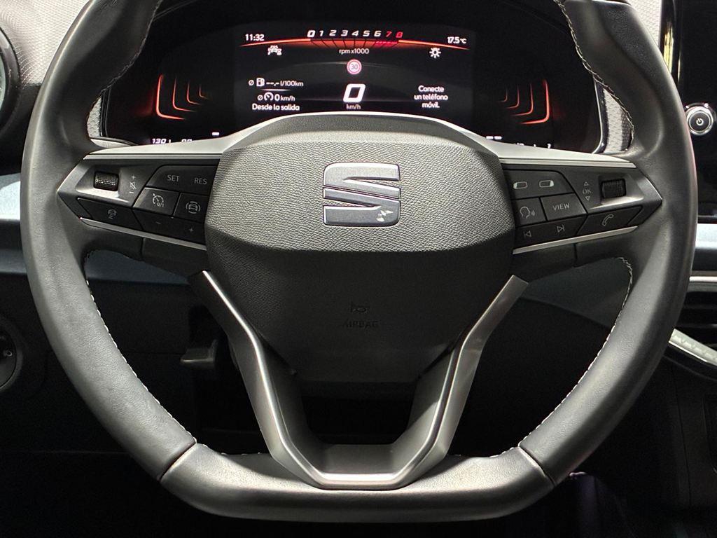 SEAT Arona 1.0 TSI S&S Xperience XM 85 kW (115 CV) - 8