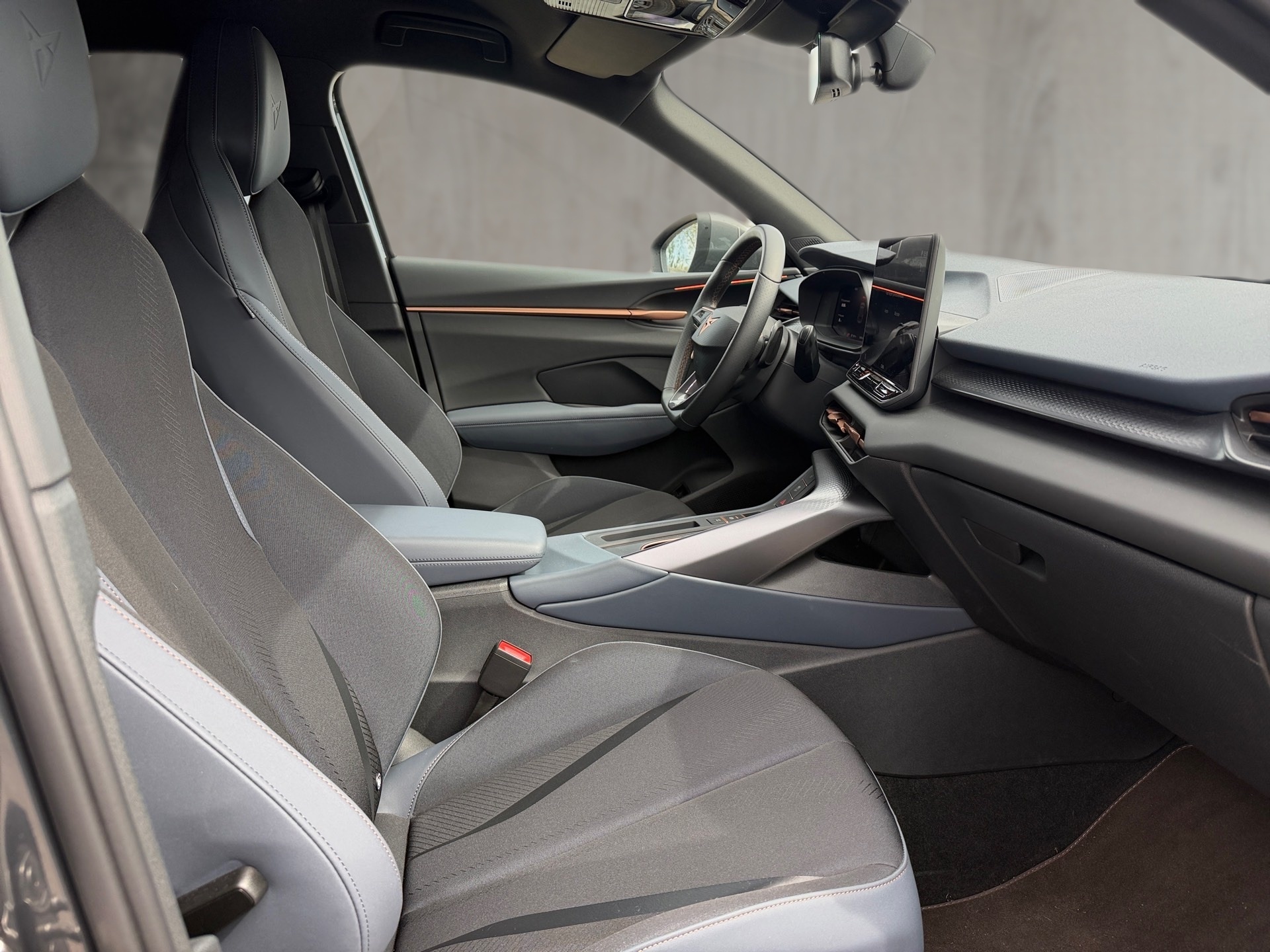 CUPRA Terramar 1.5 TSI e-Hybrid DSG 150 kW (204 CV) - 4