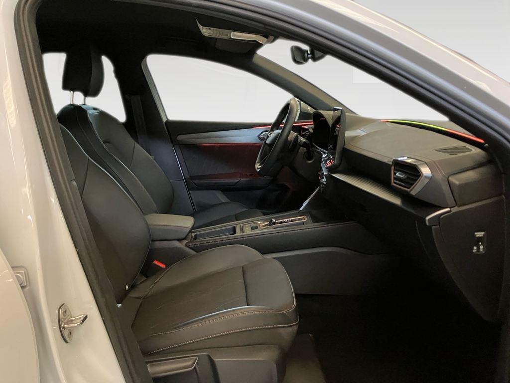 CUPRA Leon Sportstourer 1.5 eTSI DSG 110 kW (150 CV) - 4